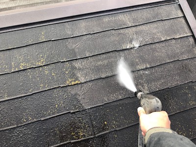カラーベスト屋根　高圧洗浄