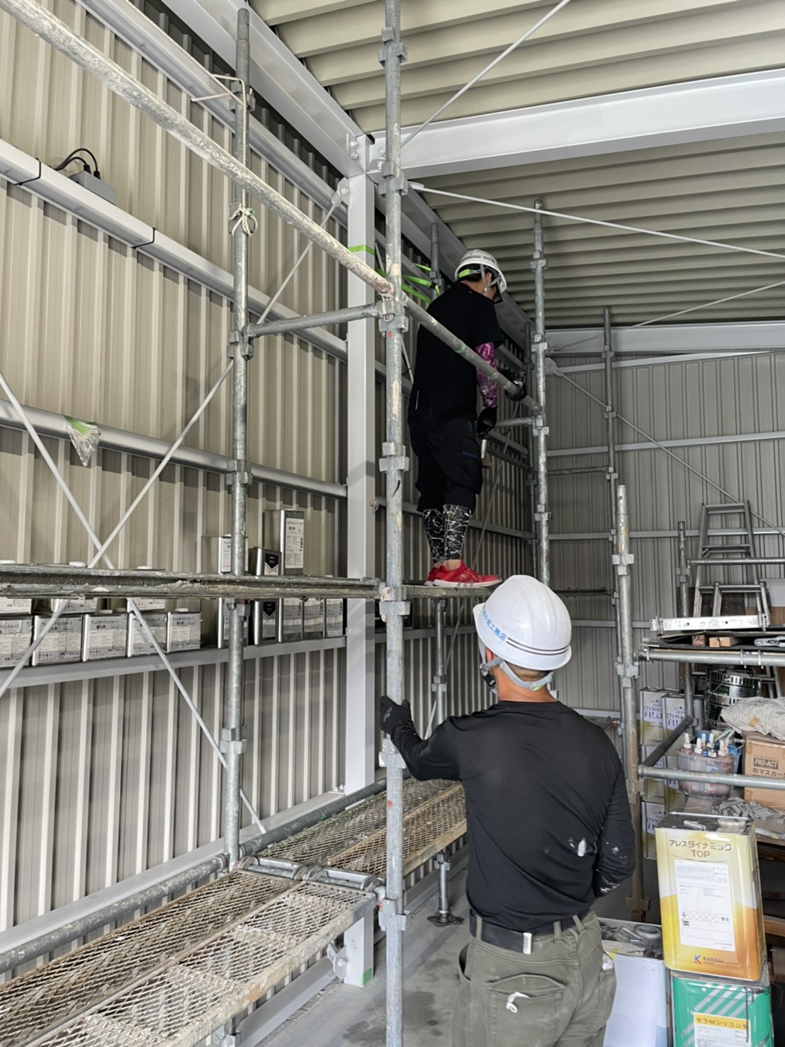 外壁塗装　屋根塗装　雨漏り